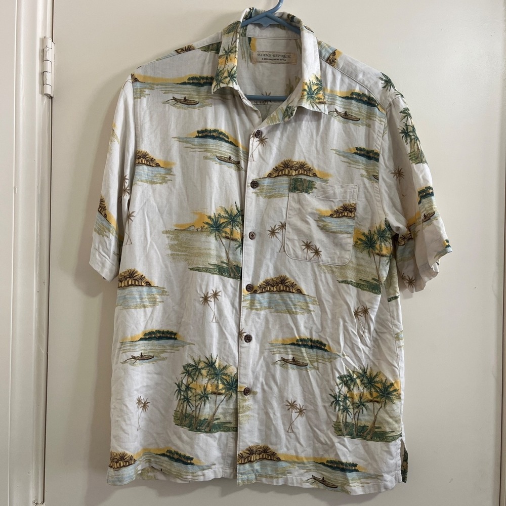 Island Republic Mens 100% Silk Hawaiian Shirt M Tropical Palm Beach Button Up